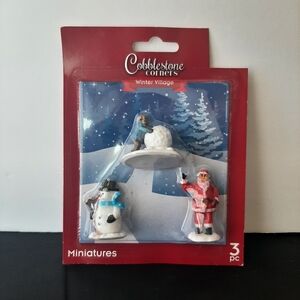 Cobblestone Corners Christmas Winter Village Miniature Figure Set 3-pc Snowman